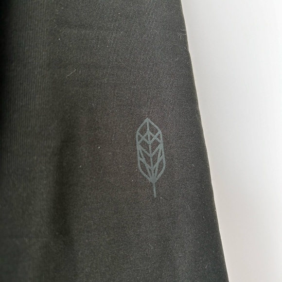 Indygena Pullover Fleece Tech Top - Picture 2 of 4